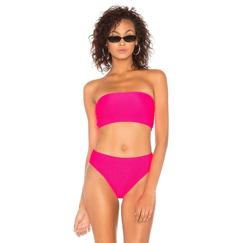 Frankies Bikinis Jenna Bikini Top Heart Throb Hot Pink